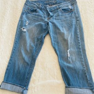 American Eagle Artist Stretch Crop Womens Jeans! 👖